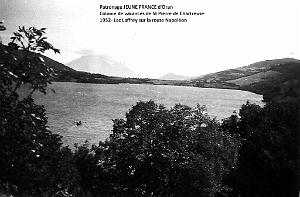 1952 lac Laffrey sur la route Napoleon